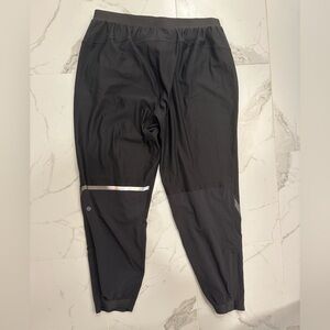Lululemon Reflective Running Jogger. Men’s Size XL. Dark Olive.